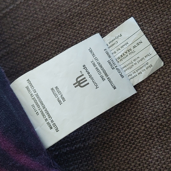 Pillow - Picture 3 of 3